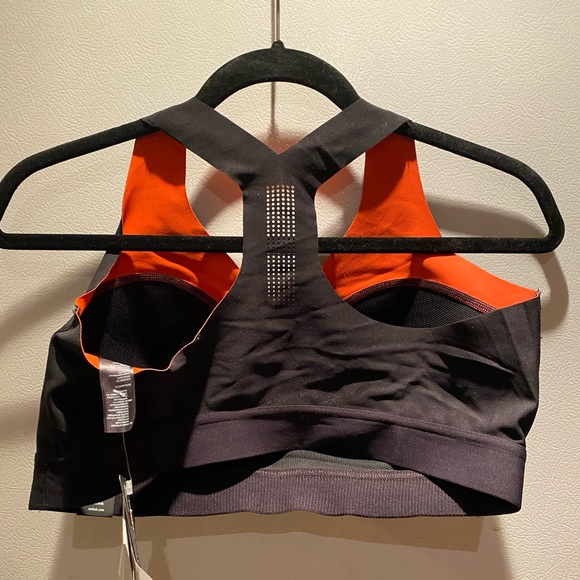 Reebok PureMove Sports Bra - Picture 4 of 5